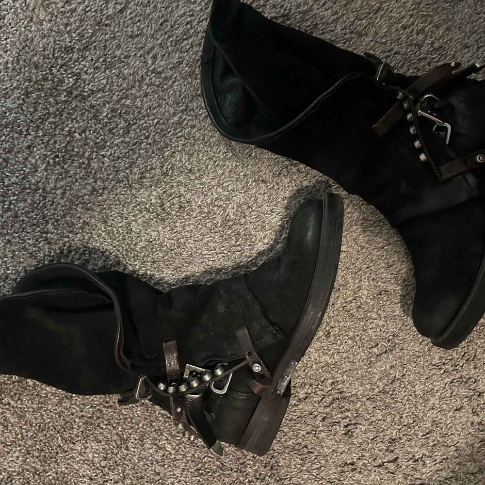 As98 moto boots suede size 8